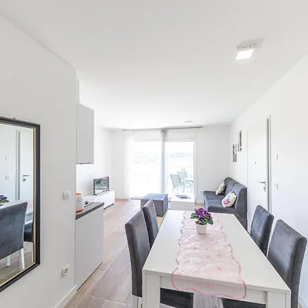 Sea View Apartment Trogir Exterior photo
