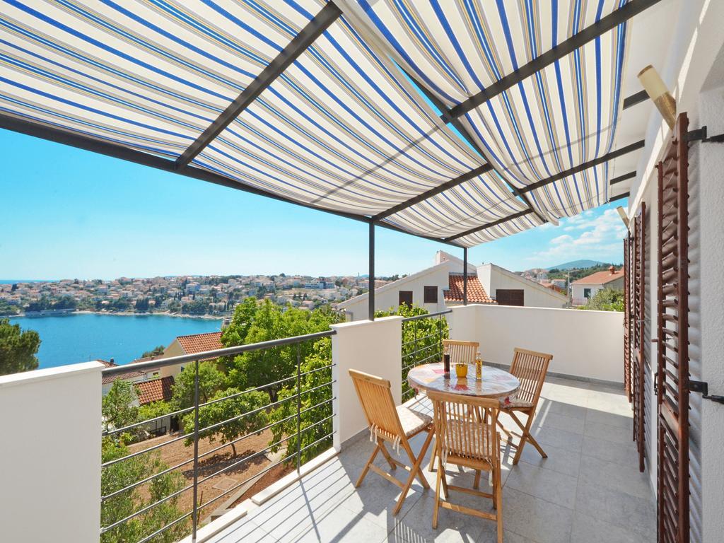 Apartment Sea View